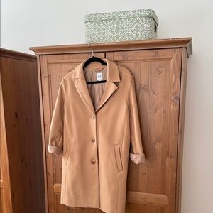New GAP Women's Camel Coat